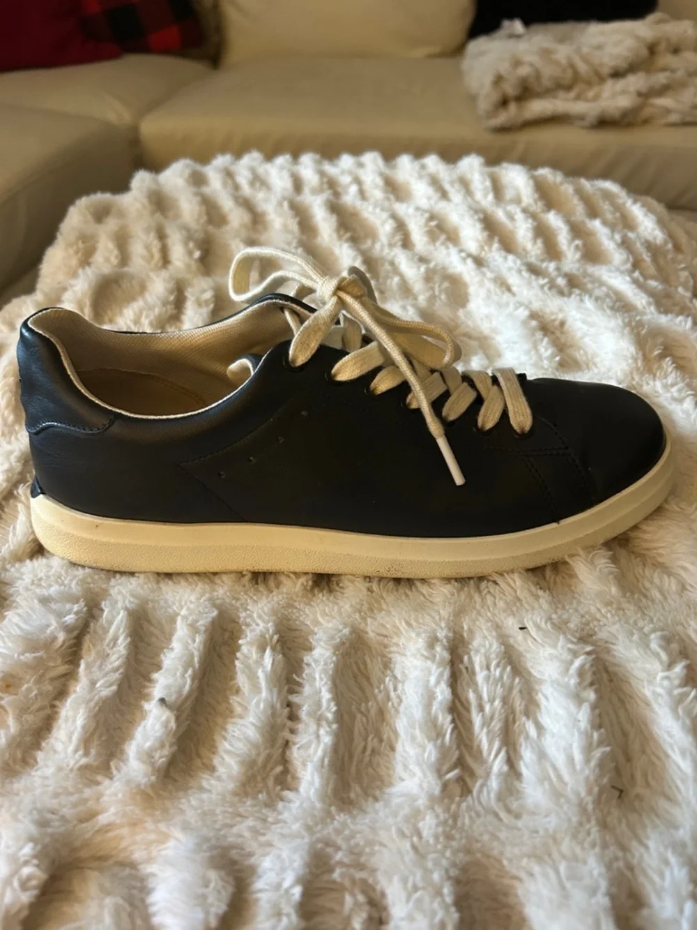 Tory Burch Black Leather Low-Top Sneakers with Cream Accents, Size 8, EUC